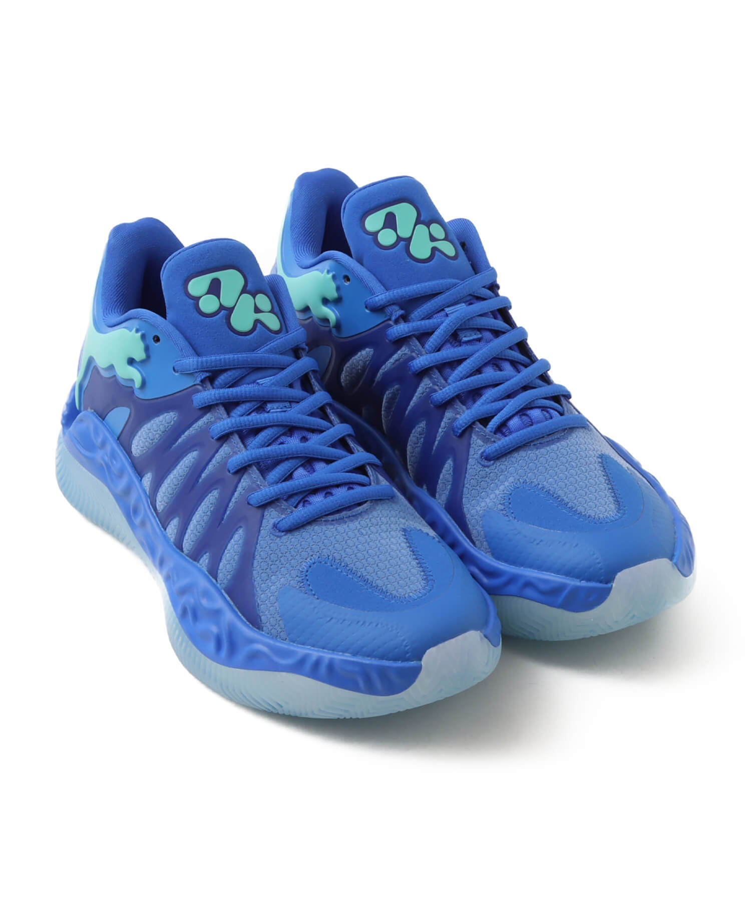 atmos projects Ari チタンブルー atmos projects Ari チタンブルー atmos」と「adidas Originals