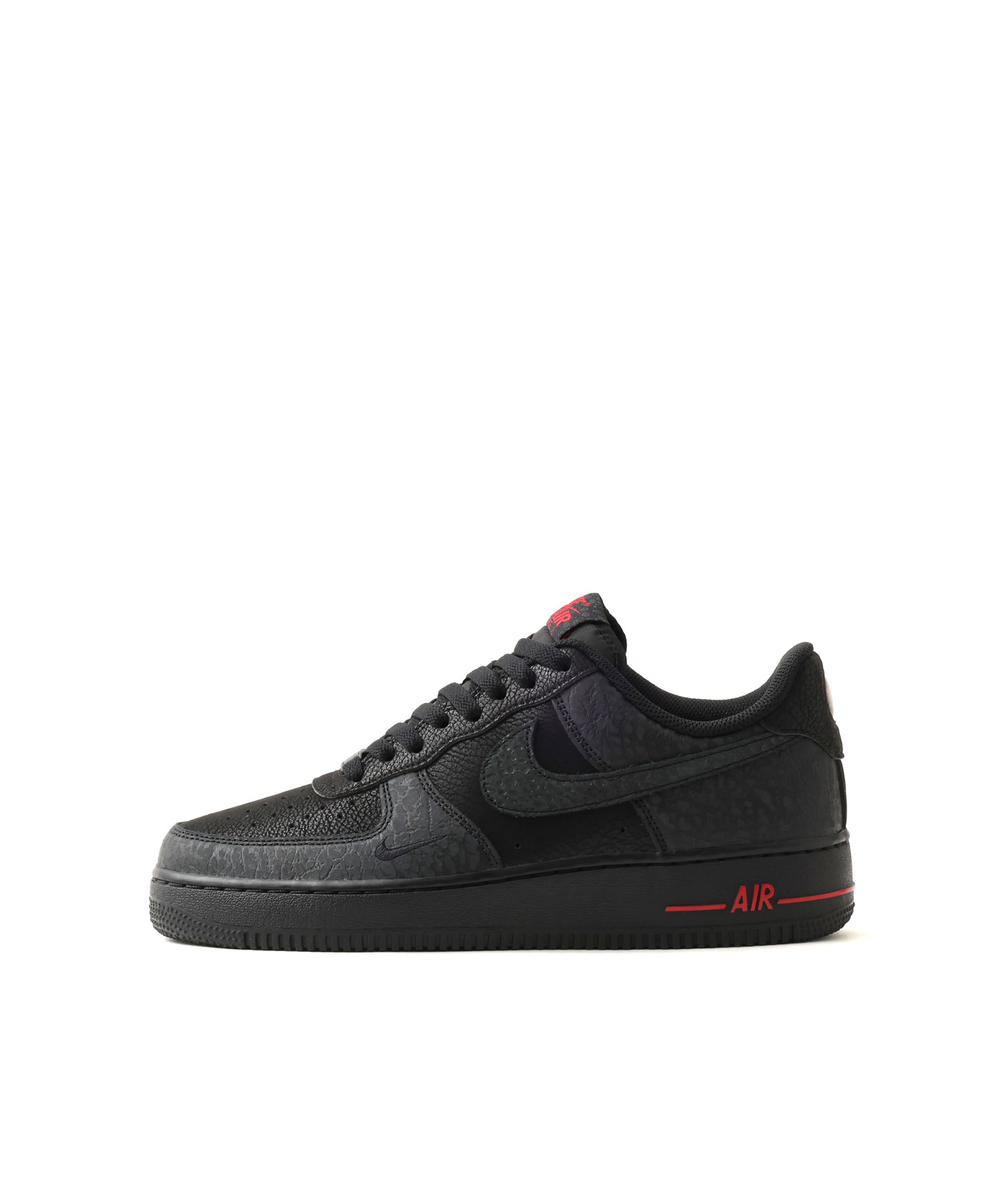 NIKE AIR FORCE 1 07
