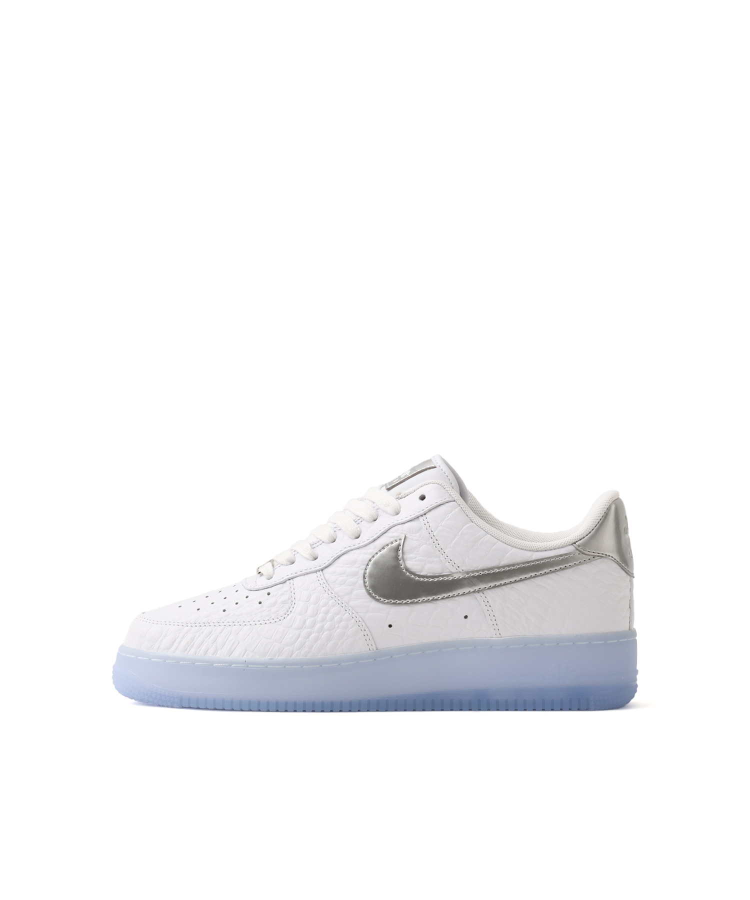 NIKE AIR FORCE 1 ’07